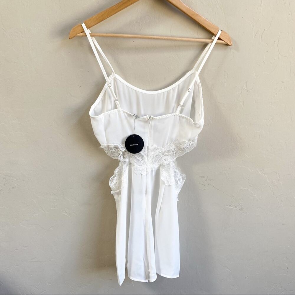 NWT Lulu’s Looks of Lust Ivory Lace Cutout‎ Lingerie Romper - Picture 6 of 6